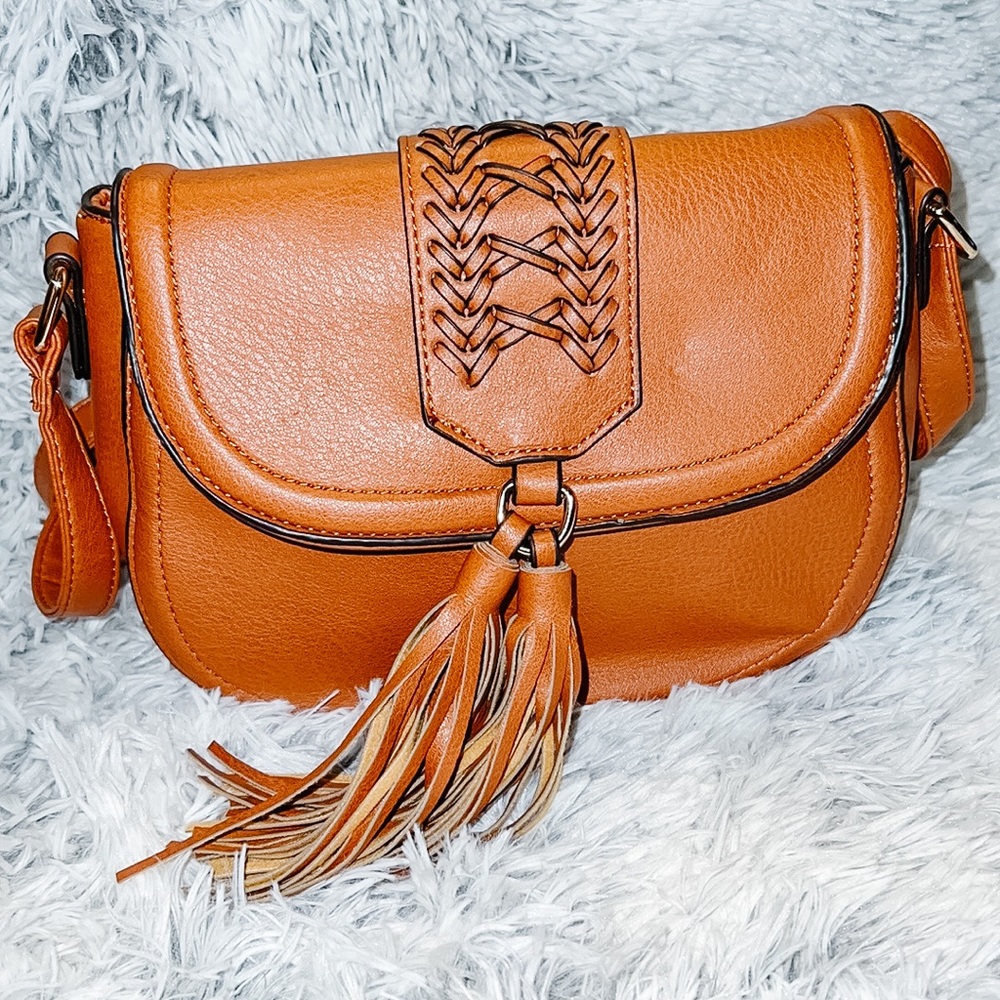 Tassel Crossbody Purses for Women Small Shoudler Bags (Brown)